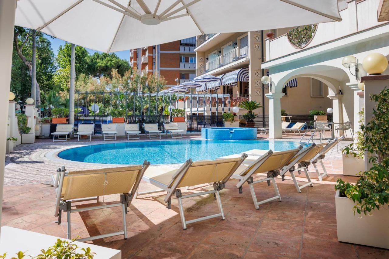 Parco Dei Principi Boutique Hotel Rimini Dış mekan fotoğraf