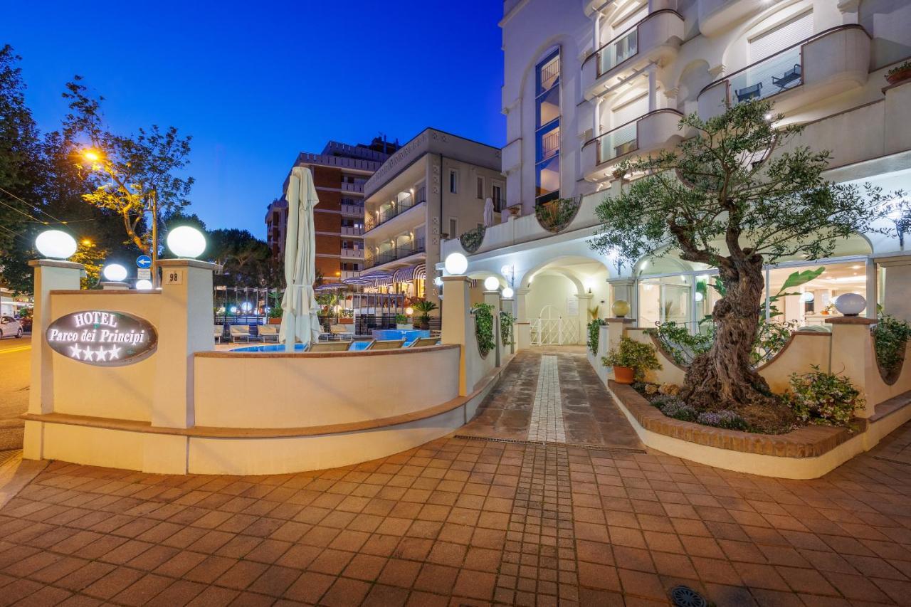 Parco Dei Principi Boutique Hotel Rimini Dış mekan fotoğraf